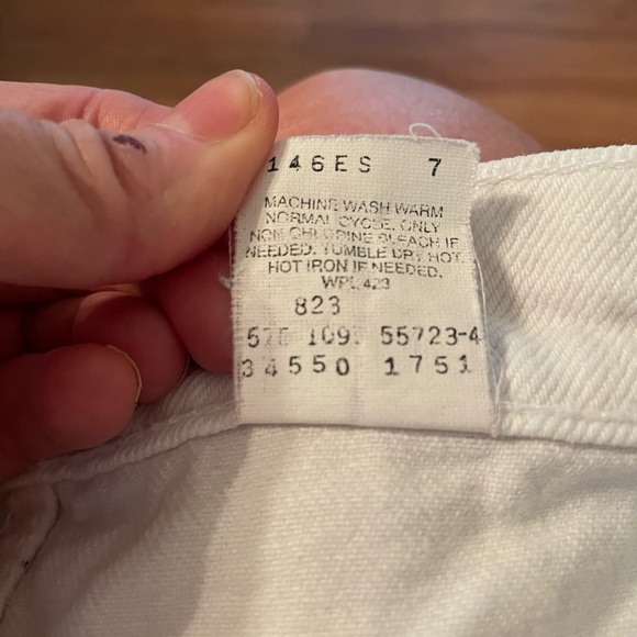 LEVI’S Orange Tab Vintage Jean Shorts White Size 36 - Picture 6 of 9